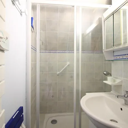 Apartment Duplex T3 Avec Terrasse Et Garage, Wifi, Pour 6 Personnes Au Mont-dore - Fr-1-608-72 Le Mont-Dore