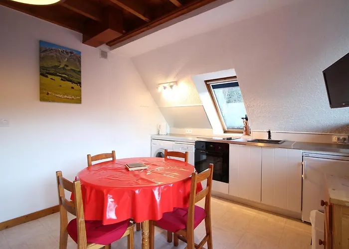 Apartment Duplex T3 Avec Terrasse Et Garage, Wifi, Pour 6 Personnes Au Mont-dore - Fr-1-608-72 Le Mont-Dore