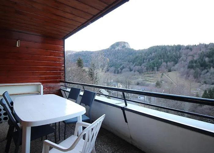 Apartment Duplex T3 Avec Terrasse Et Garage, Wifi, Pour 6 Personnes Au Mont-dore - Fr-1-608-72 *