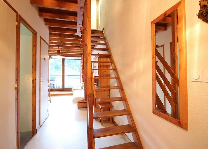 Duplex T3 Avec Terrasse Et Garage, Wifi, Pour 6 Personnes Au Mont-dore - Fr-1-608-72 *